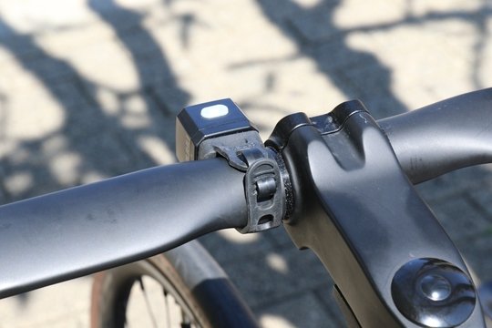Cateye KOPLAMP CAT NANO F LD830F ZW Zwart